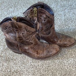 Steve Madden boots